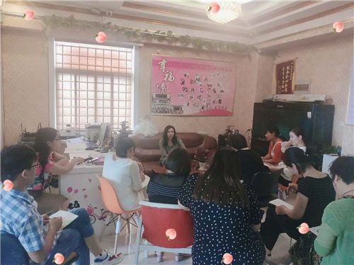 泰安婚恋情感咨询：在婚姻生活中该不该受到束缚？