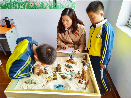 父母管太多，孩子能变的自律吗？